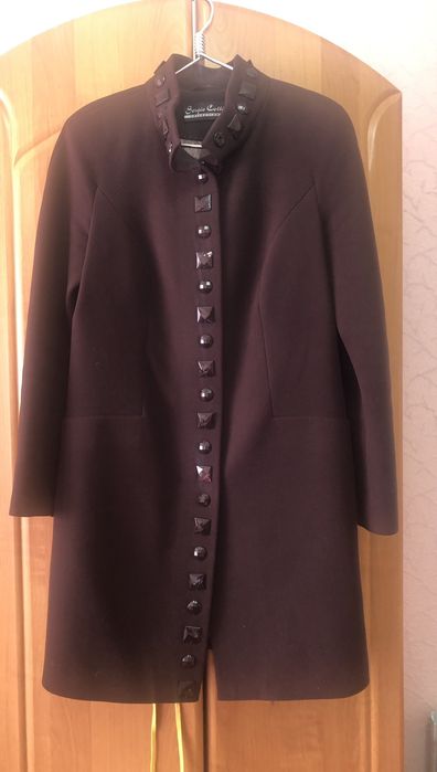 Кашемірове пальто.
