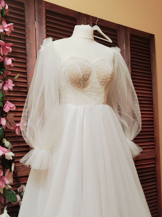 Весільна сукня біла зі шлейфом, свадебное платье новое не дорого белое