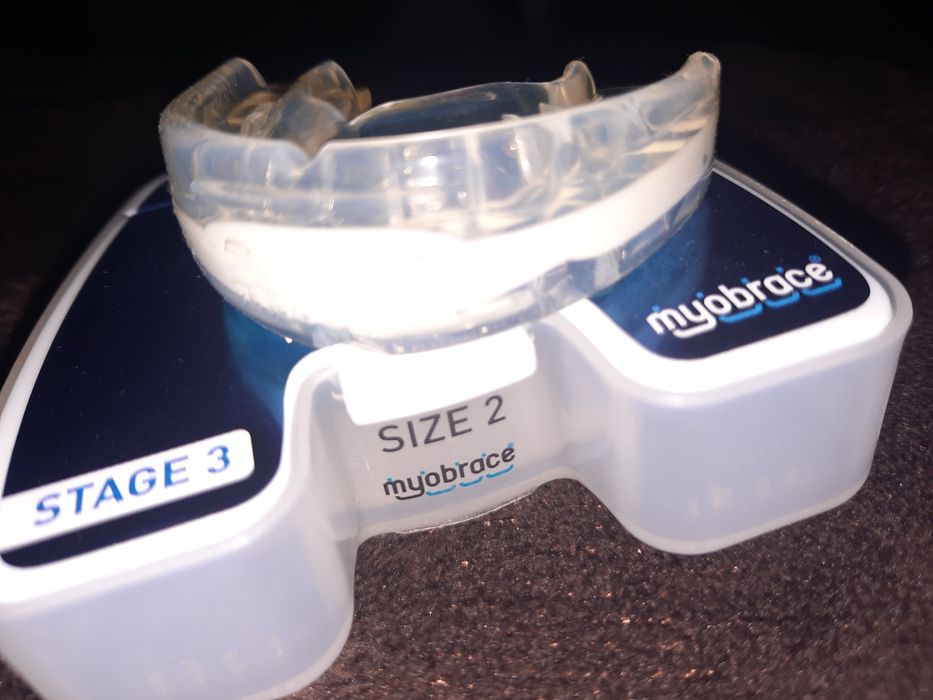 Капа для вирівнювання зубів Myobrace