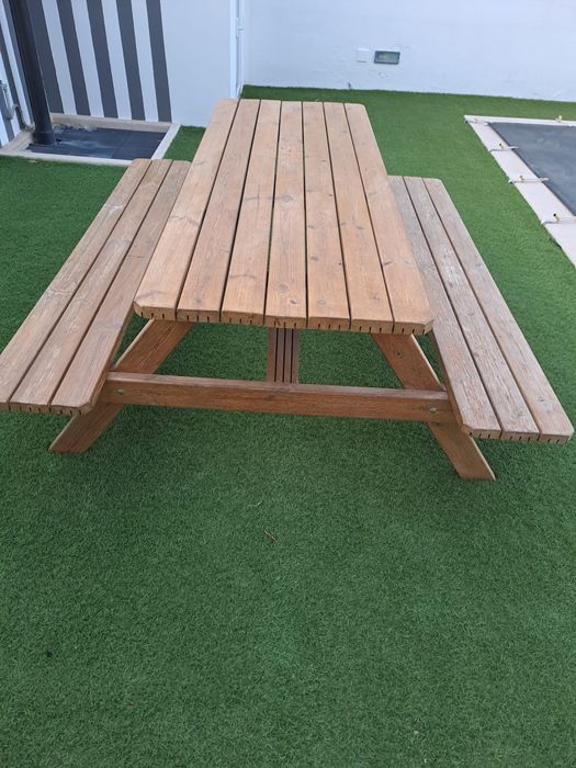 Mesa jardim piquenique com bancos