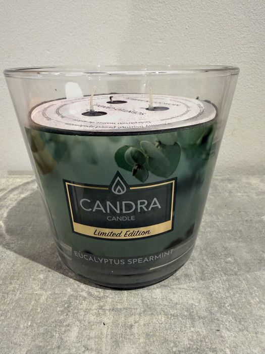 Duża świeca - nowa