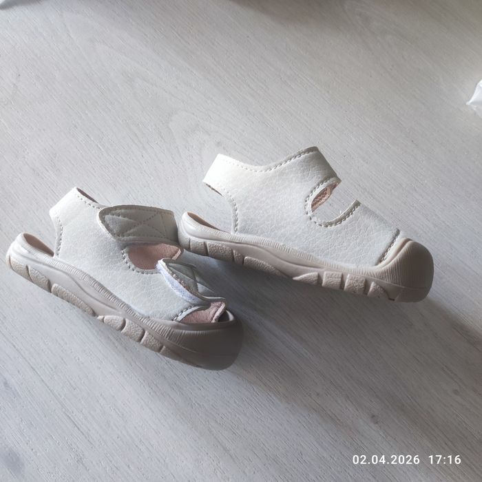 Дитячі босоніжки/сандалі 12,5 см.  Дитяче літнє взуття