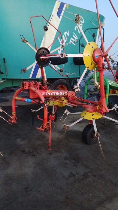 Przewracarka pottinger deutz fahr fella krone