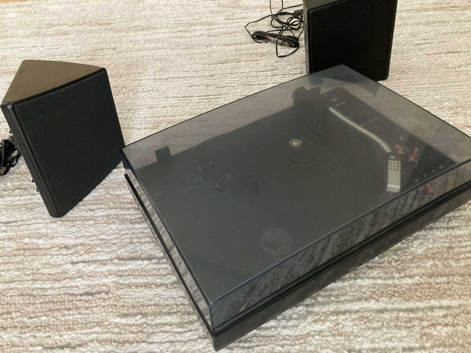 Gramofon Artur WG 902 Unitra + single