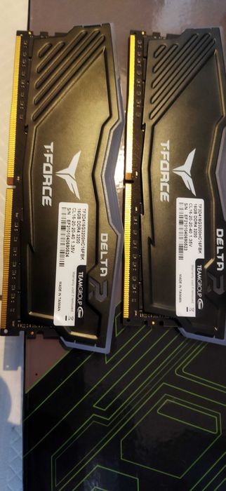 Kit Ryzen 7 2700 (8-Core) + 32GB RAM RGB + B450 Branca