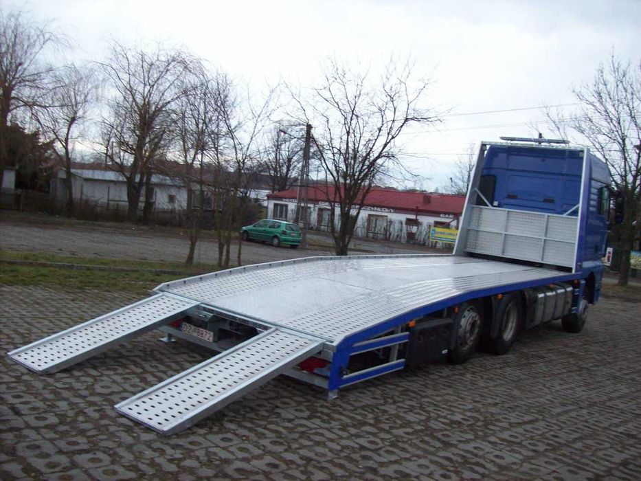 Man tgx tga scania volvo fh NAJAZD zabudowa platforma pomoc drogowa