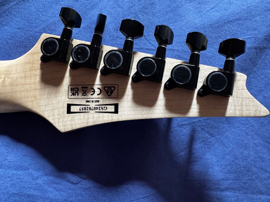 Guitarra Ibanez Gio aqua burst