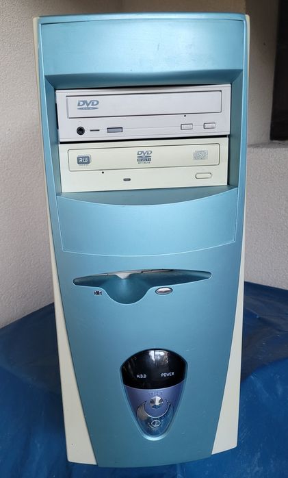 Komputer Codegen 6013L-G6  z lat 2000 retro