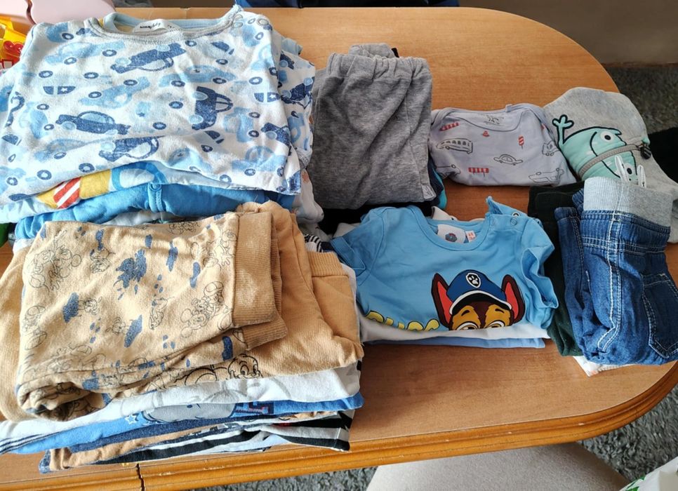 Ubranka dla chłopca 68-74