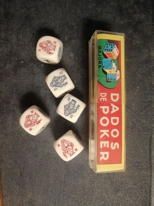 Caixa de dados da Majora's antiga.