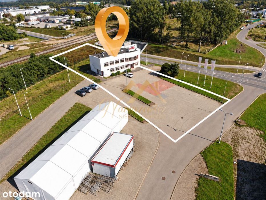 Budynek biurowy | Możliwy większy teren