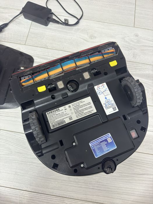 Робот пилосос Samsung