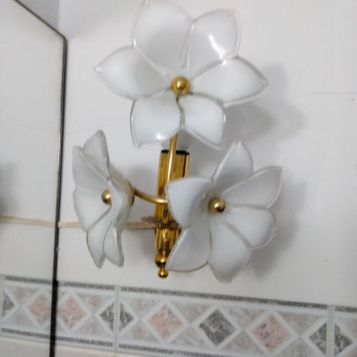 Vendo apliques para wc ou outro fim.