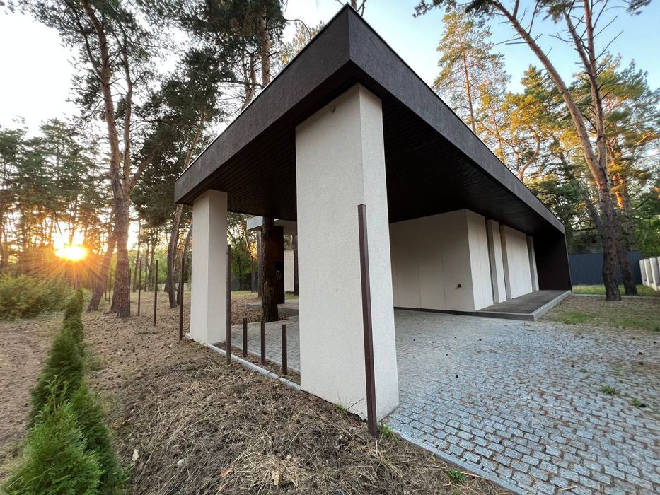 Продаётся дом в Обуховке в сосновом лесу закрытая территория река