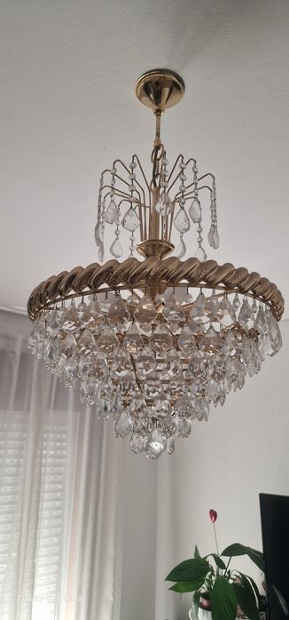 Candeeiro de sala em cristal
