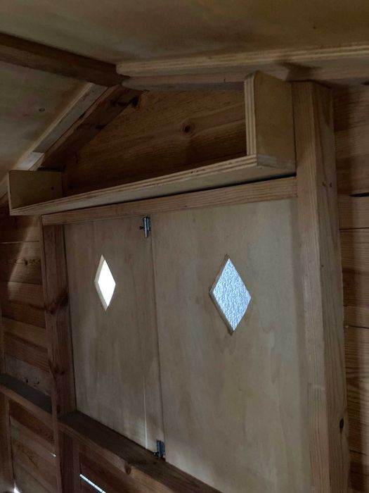 Casinha em madeira para crianças