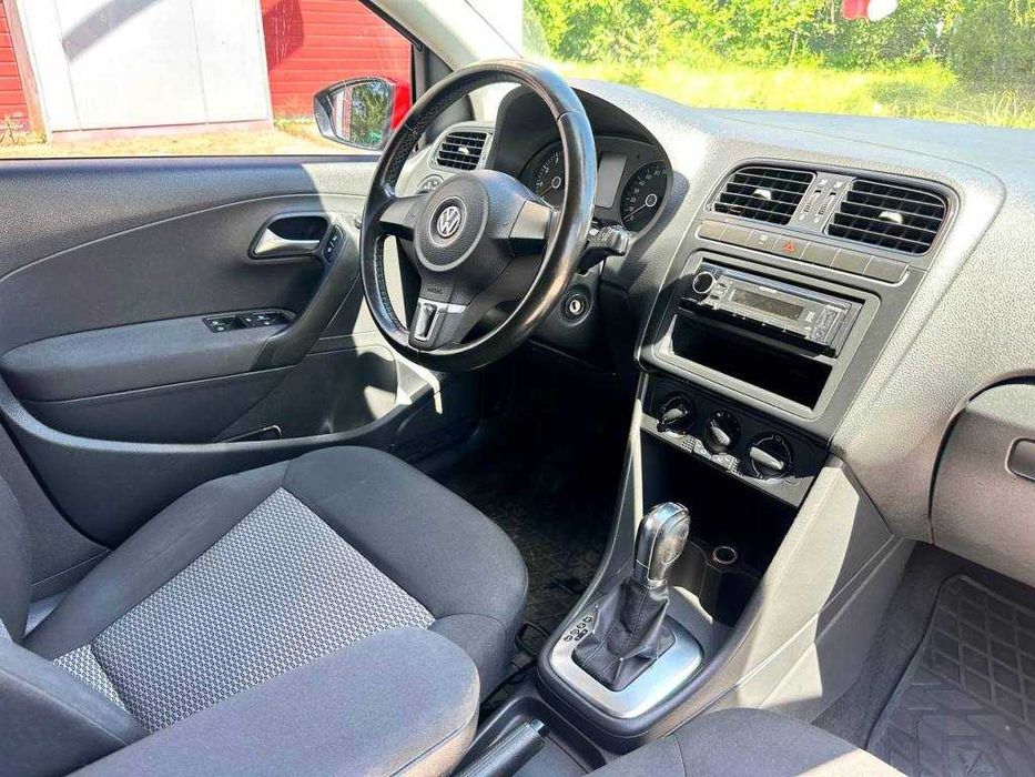 VW Polo на АВТОМАТЕ