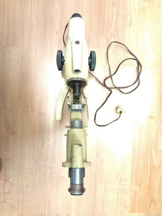 Fronto-Focómetro Vintage