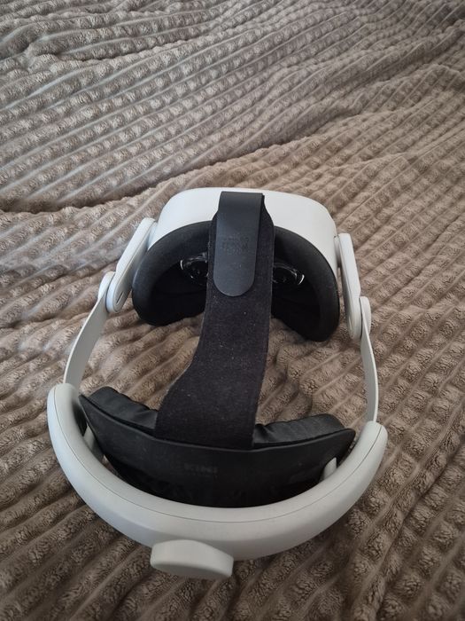 Oculus quest 2 vr окуляри як нові с кріпленням elite strap