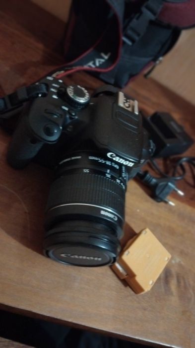 Фотоапарат  Canon