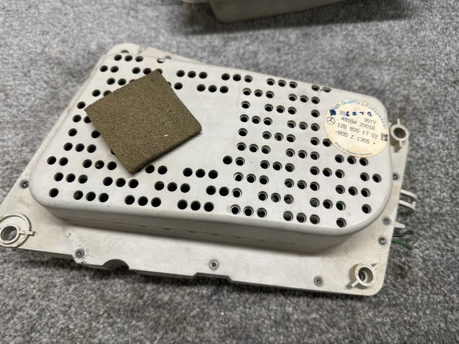 Głośniki drzwi c126 sec