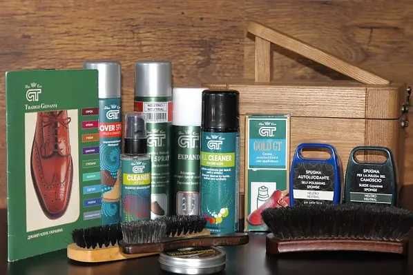 Набор по уходу за обувью "Обувной сундук" Tradigo Giovanni ITALY(7 шт)