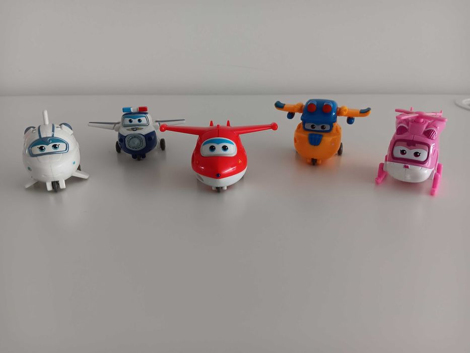 Vendo conjunto de figuras Super Wings
