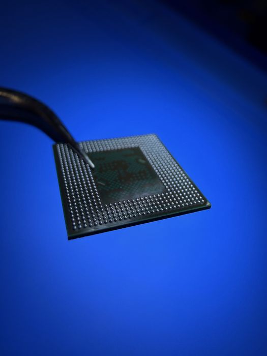 Ремонт мобільних телефонів Iphone,Xiaomi, Poco, Redmi, Samsung. Ребол