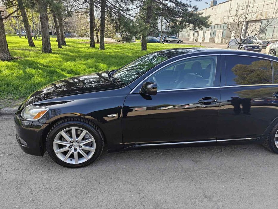 Продам Lexus GS 300