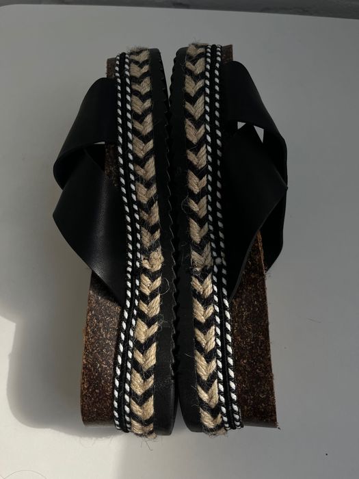 Шльопки сланці шльопанці 37 primark