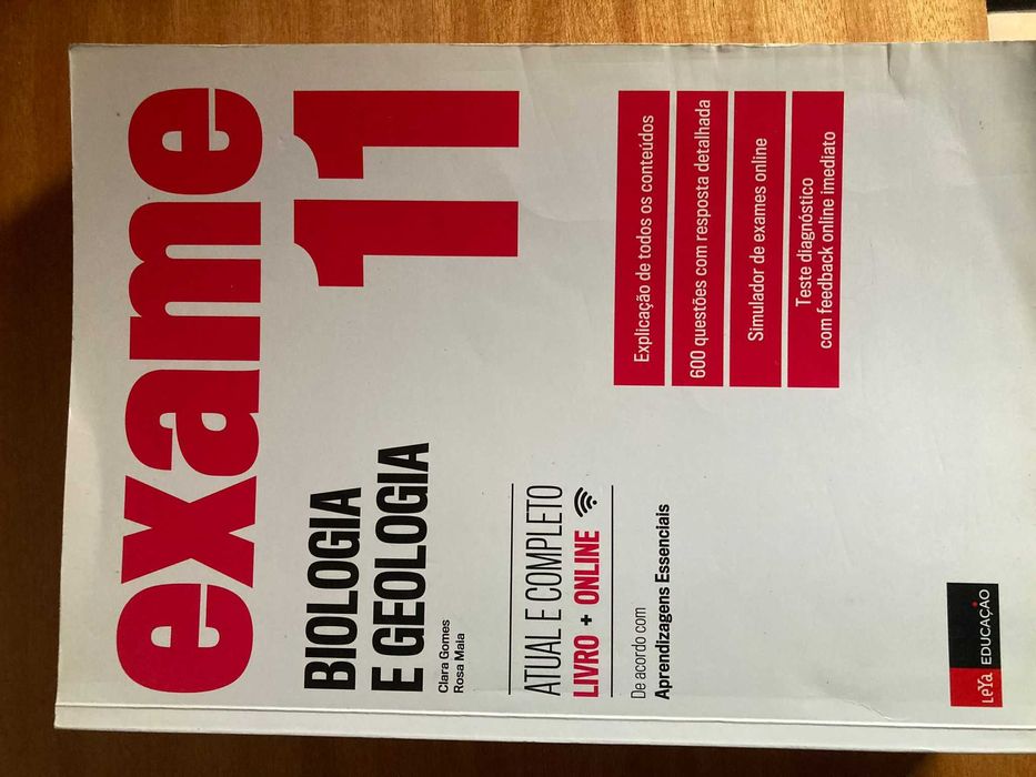 Livro de preparação Exame Biologia e Geologia - LEYA