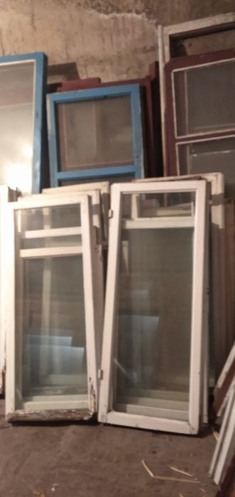 Продам скло t=4мм