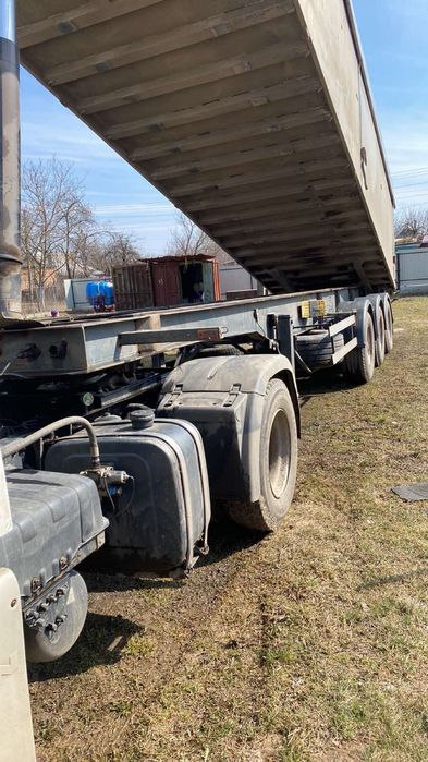 Зерновоз Самоскид Напів причіп