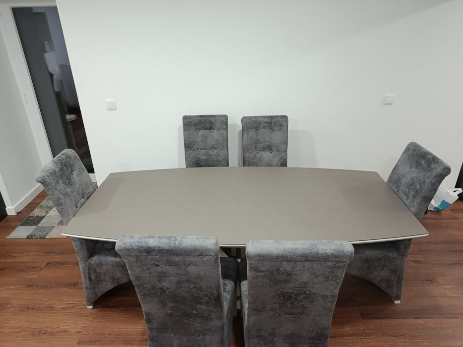 Conjunto Mesa sala com 6 cadeiras