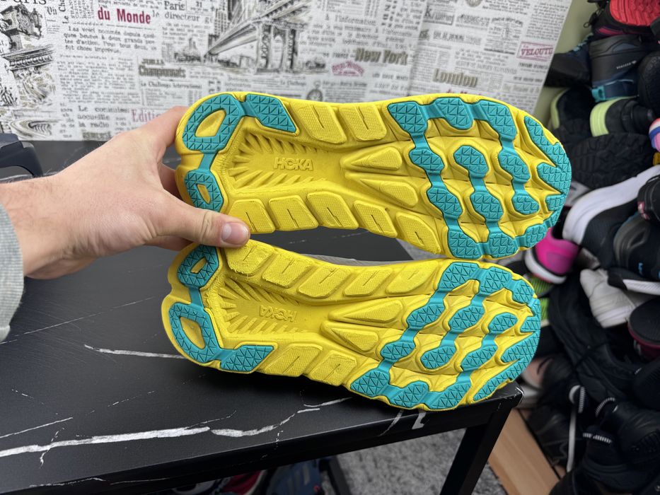 Оригінал Розмір 44 Кросівки Hoka One One Rincon 3 Взуття