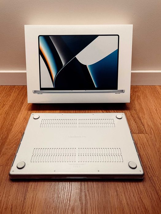 Macbook Pro M1 MAX - 32GB RAM - 1TB