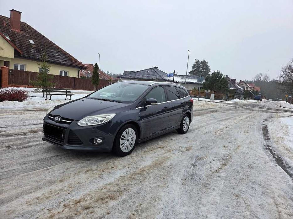 Ford Focus 1.6 stan bdb-bogate wyposażenie