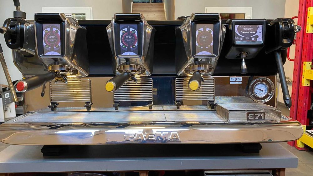 Ekspres gastronomiczny Faema E71 3 grupy / La Marzocco / La Cimbali