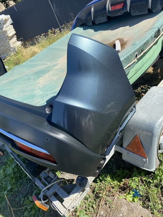 Бампер задній Honda M-NV