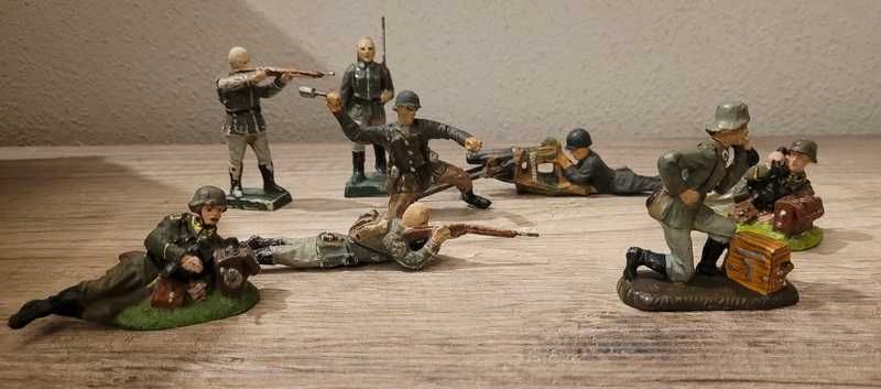 Stare niemieckie żołnierzyki wehrmacht III rzesza