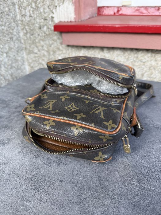 Louis Vuitton Monogram Shoulderbag Saszetka