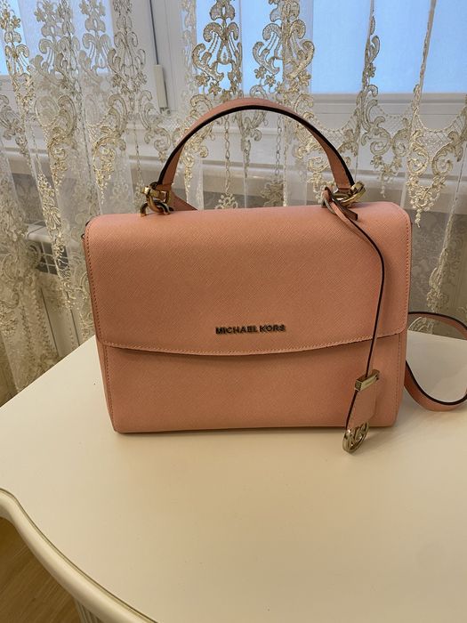 Сумочка Michael Kors