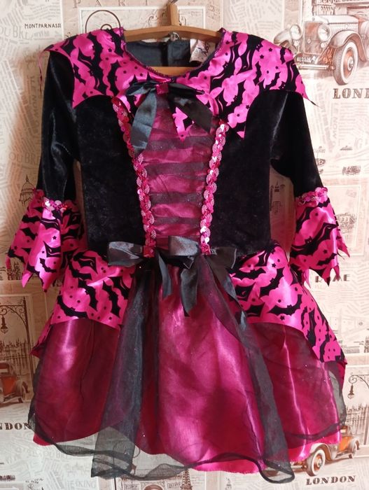 Продам праздничное платье