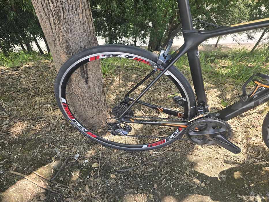 Giant tcr com ultegra e new race