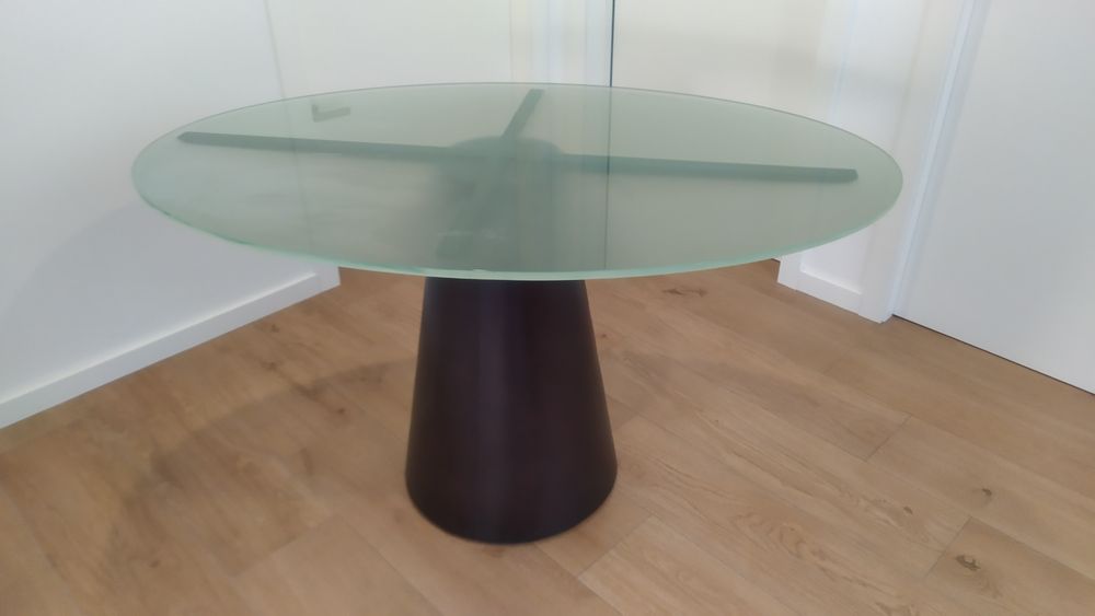 Mesa vidro e madeira