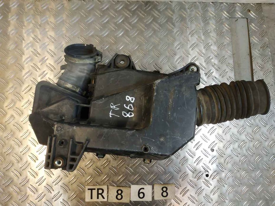 Mazda 3 MPS 2009-2013 корпус повітряного фільтра  TR0868 L3CE13320