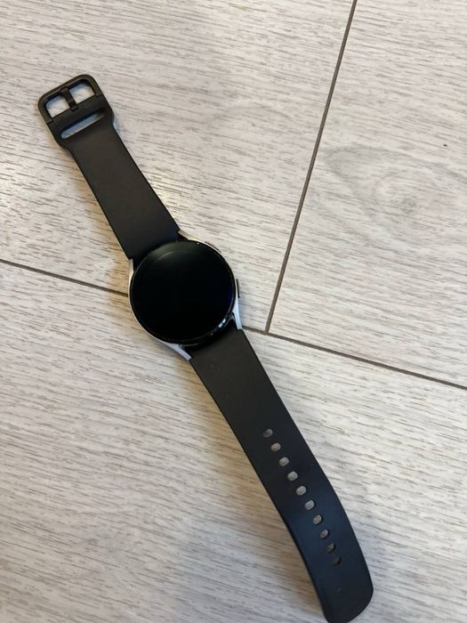 Годинник Samsung Galaxy Watch 4