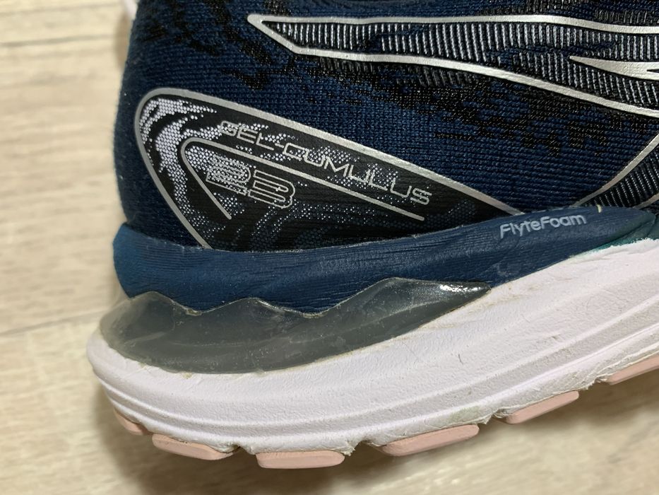 Кросівки ASICS gel cumulus 23. 40-40,5 оригінал