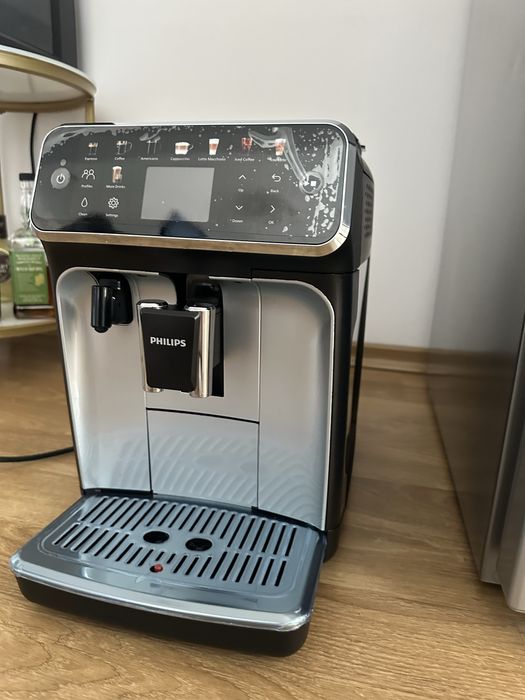 Philips 5500 кавомашина