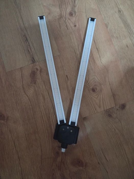 Sprzedam Podwojna Biurkowa Lampe LED